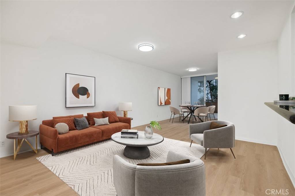 Los Angeles, CA 90024,11044 Ophir DR #402