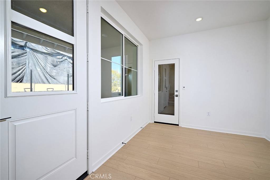 Eastvale, CA 92880,6045 Fairfax DR