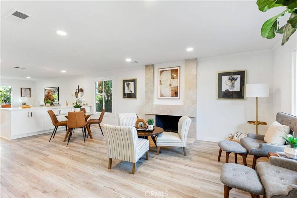 Laguna Hills, CA 92653,23812 Pesaro
