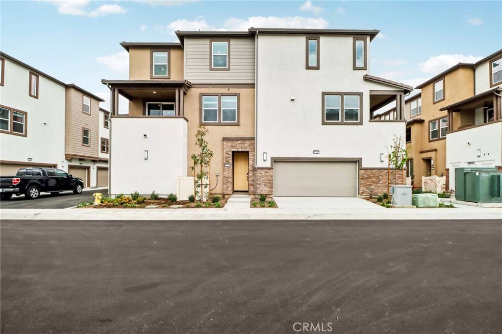 Pomona, CA 91768,1539 Stratus DR