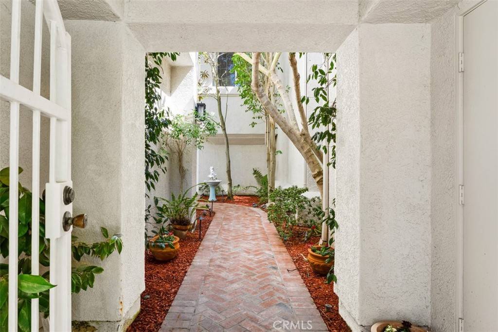 Laguna Niguel, CA 92677,6 Antibes #33
