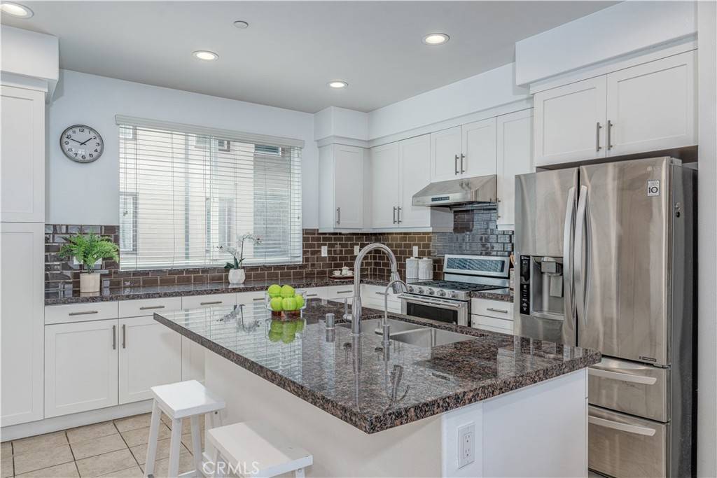 El Monte, CA 91732,11403 Garvey AVE #B