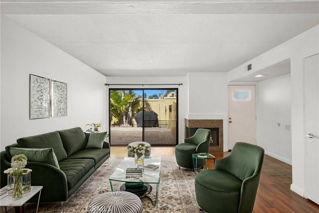 Lake Forest, CA 92630,25712 Le Parc #21