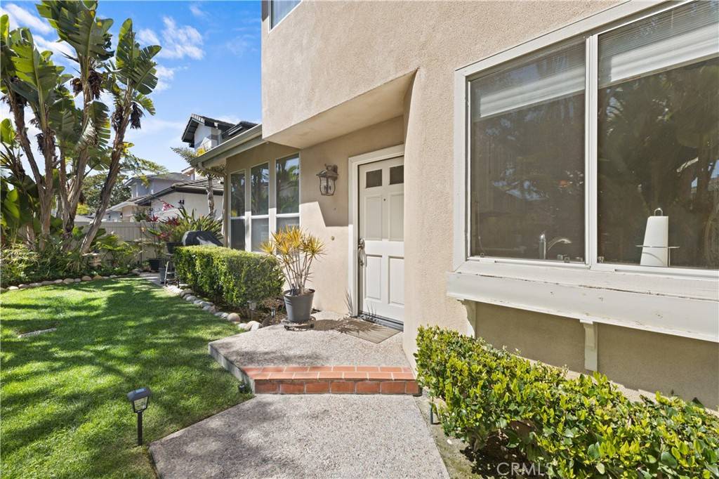 Aliso Viejo, CA 92656,52 COTTAGE LN