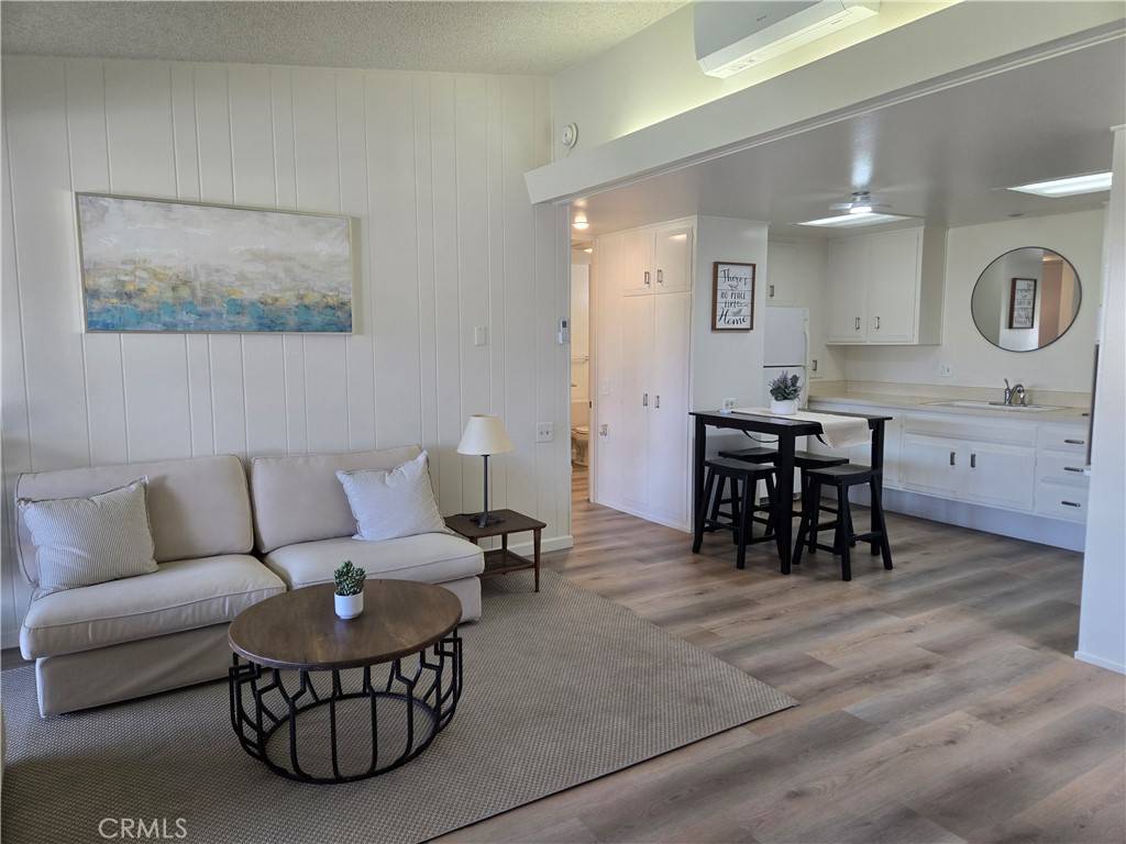 Seal Beach, CA 90740,1123 Northwood Rd #9-236I