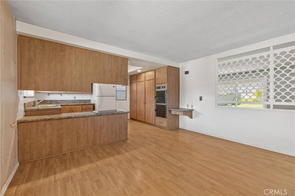 Huntington Beach, CA 92647,16681 Busby LN