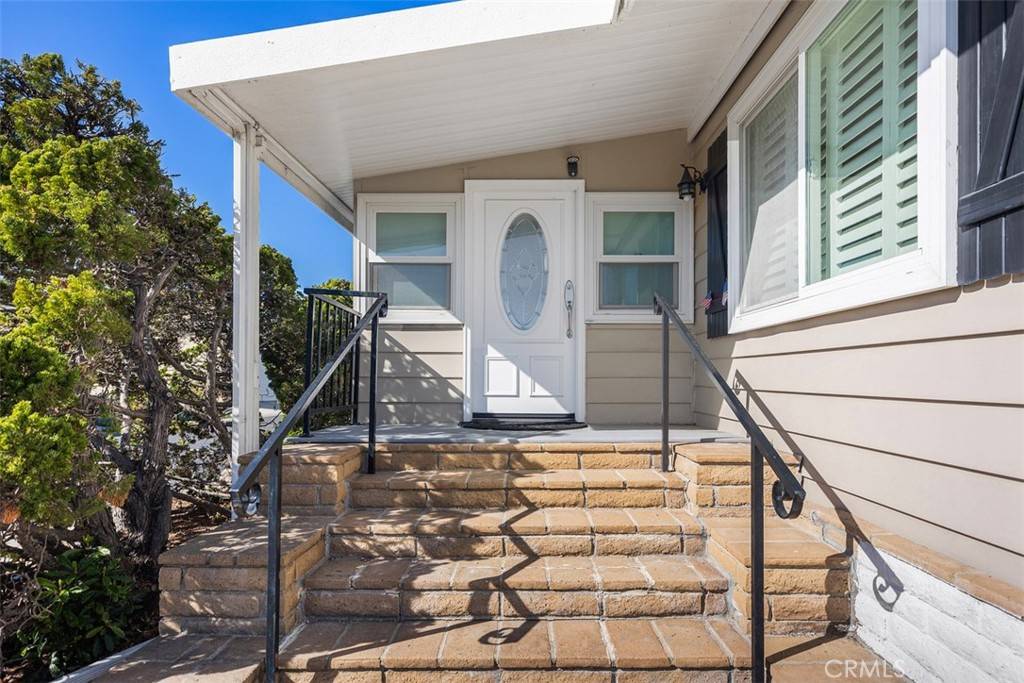 San Clemente, CA 92673,143 Mira del Sur