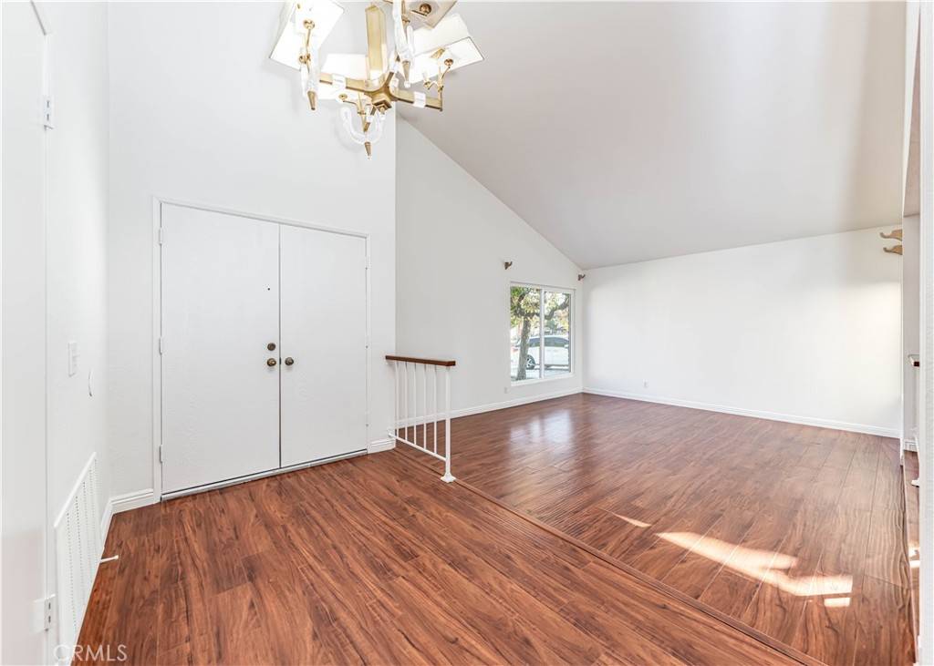 Fullerton, CA 92833,1217 Post RD