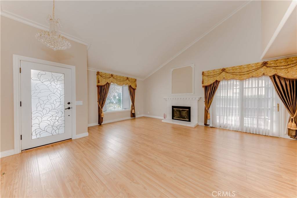 Fullerton, CA 92833,1305 Post RD