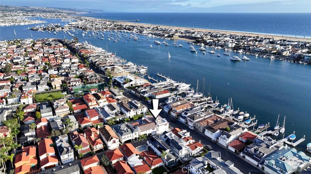 Newport Beach, CA 92663,636 Via Lido Soud
