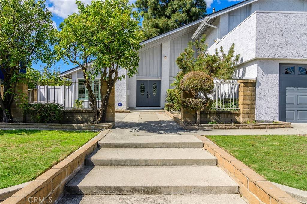 Laguna Hills, CA 92653,25381 Mackenzie ST