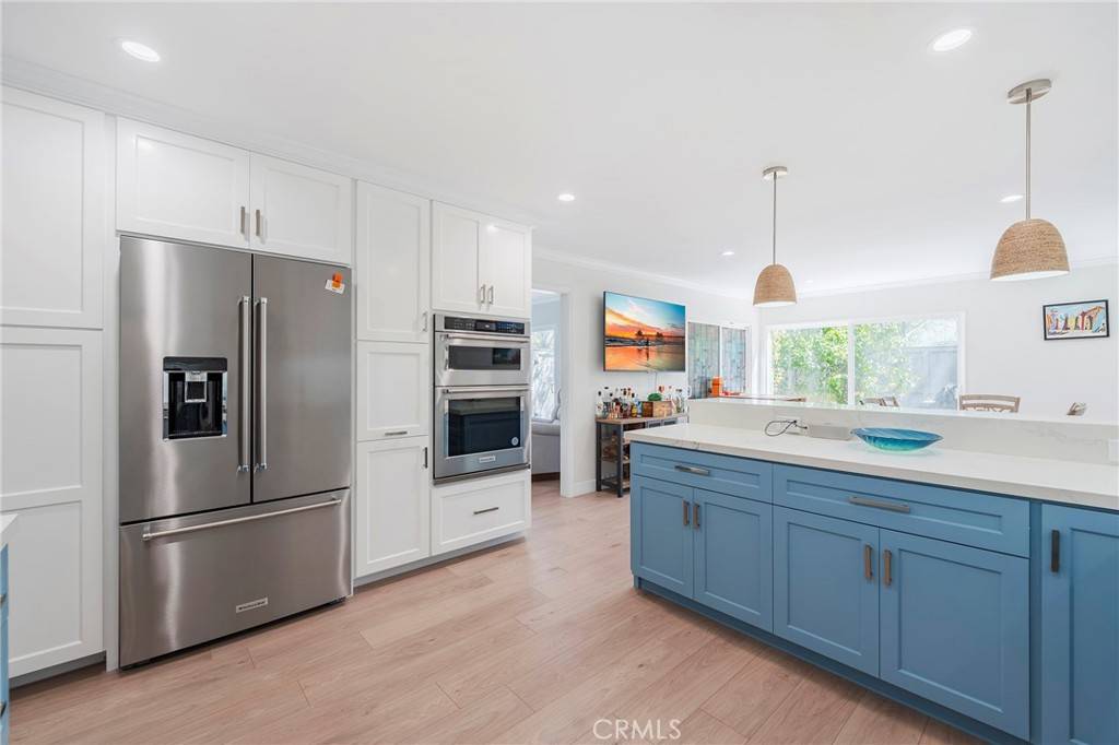 Huntington Beach, CA 92648,19642 Seawind CIR