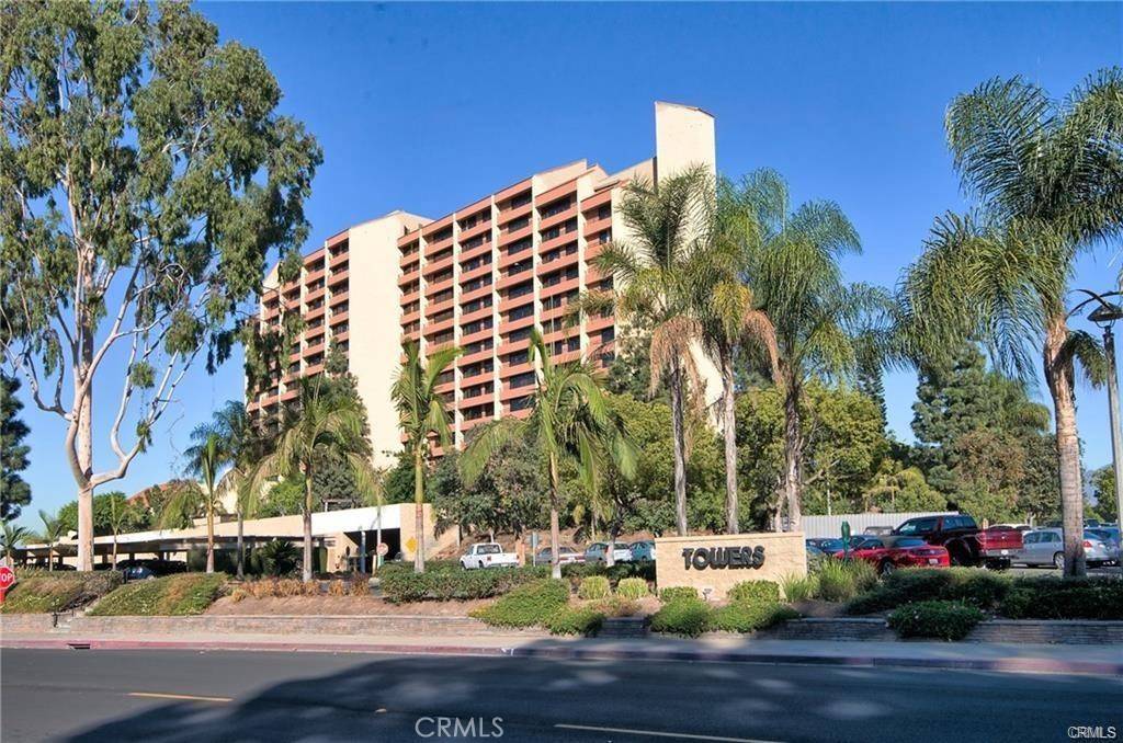 Laguna Woods, CA 92637,24055 Paseo Del Lago #107