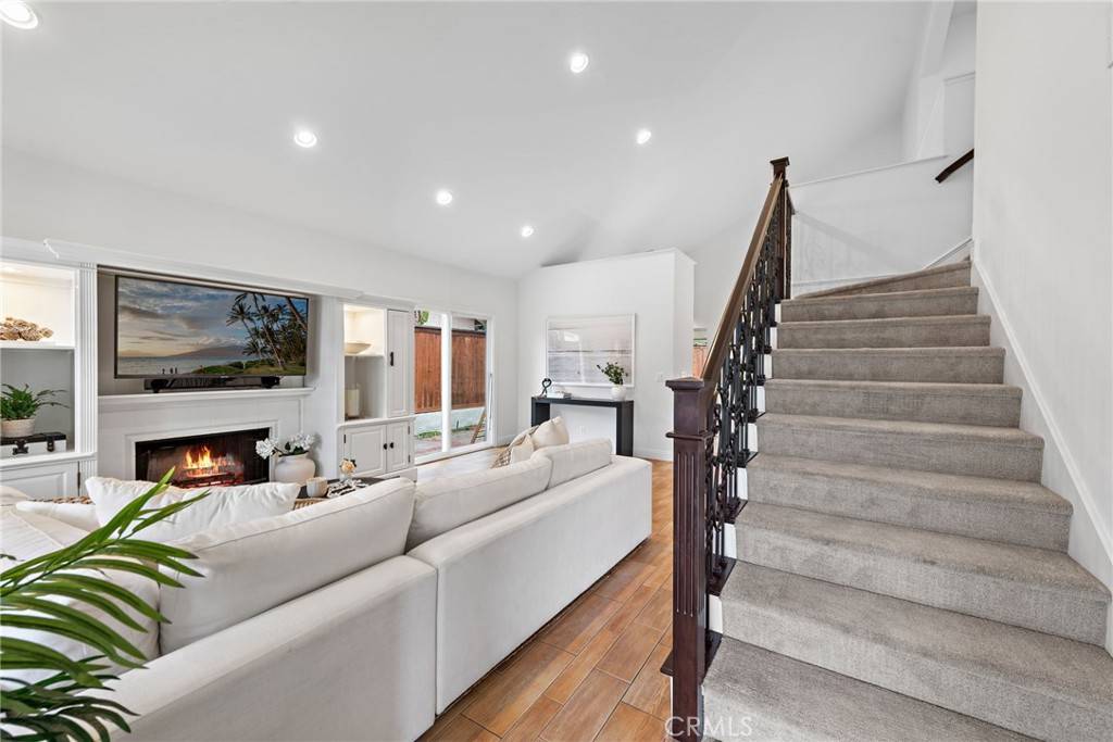 Rancho Santa Margarita, CA 92688,8 Via Bellorita