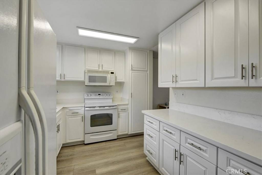 Laguna Woods, CA 92637,3338 Punta Alta #3C