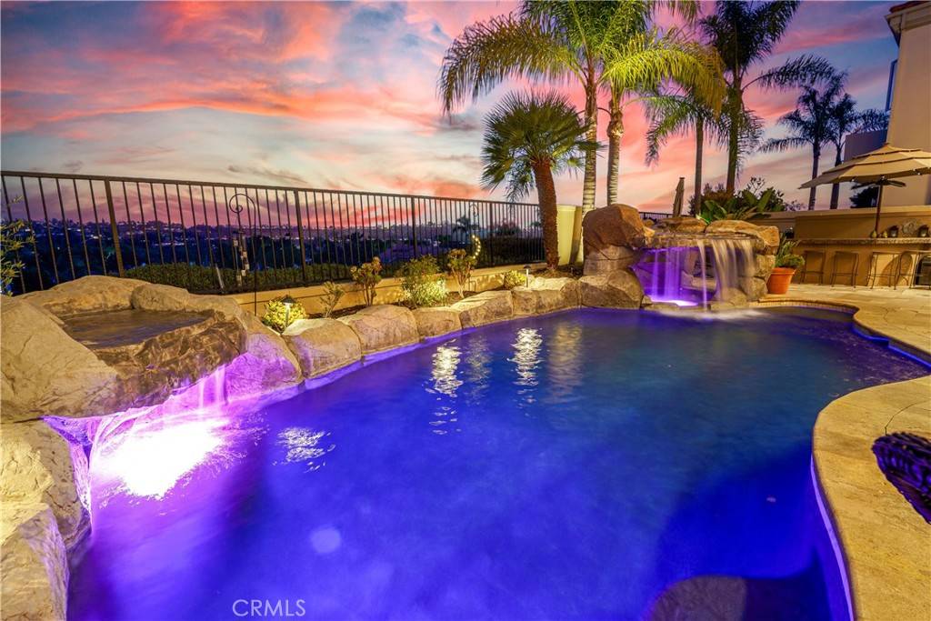 Laguna Niguel, CA 92677,12 Santa Barbara PL