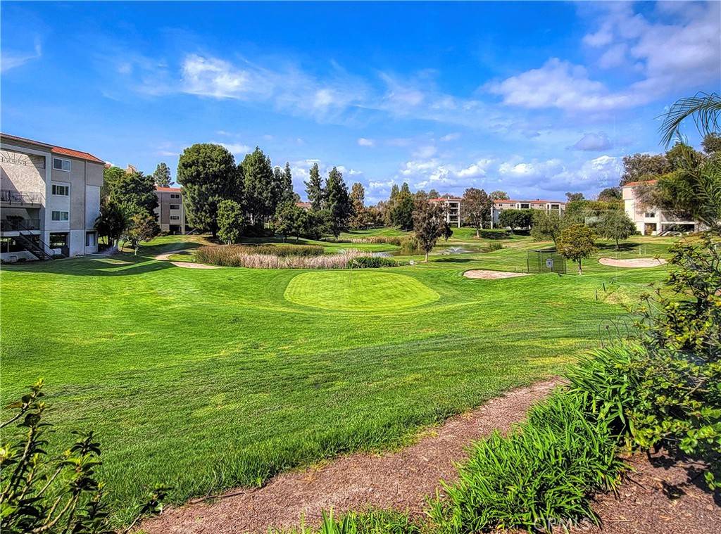 Laguna Woods, CA 92637,5487 paseo del lago #c