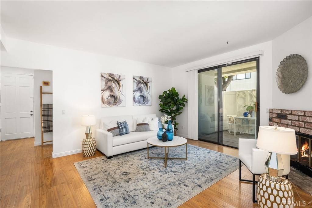 Huntington Beach, CA 92647,17702 Sergio CIR #101