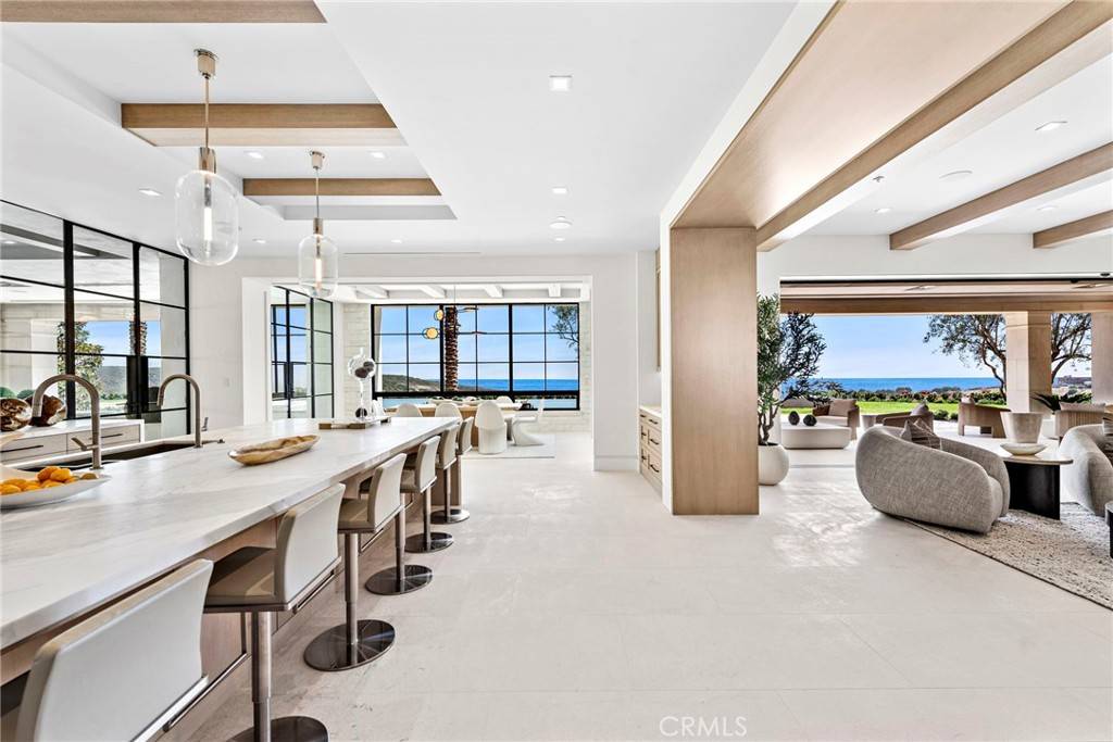20 Coastline DR Newport Coast, CA 92657