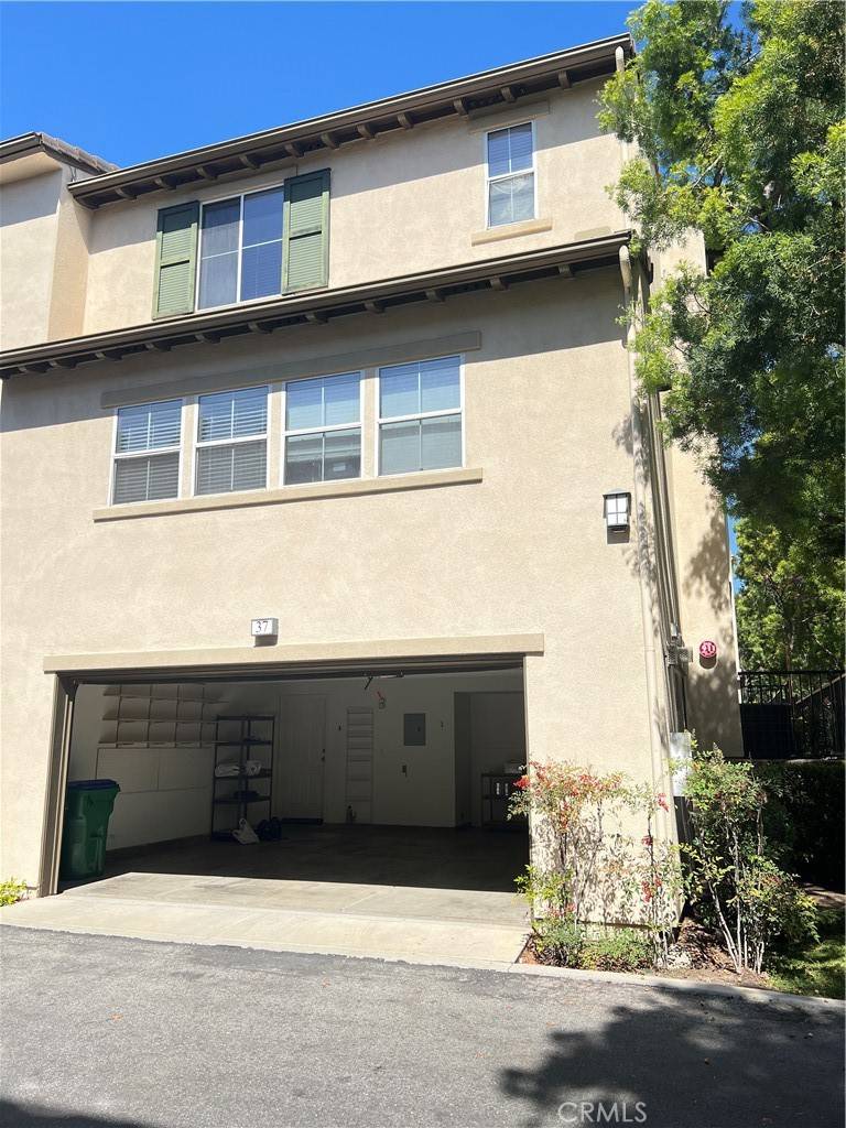 Irvine, CA 92602,37 Bonsall #67