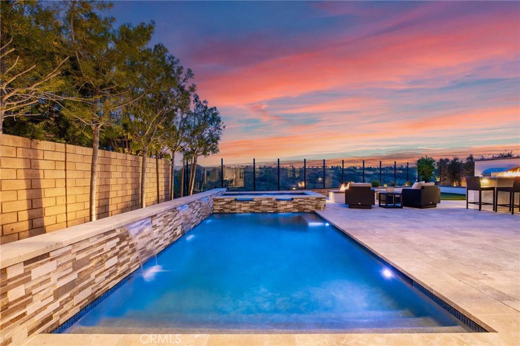 Mission Viejo, CA 92692,45 Cielo Azul