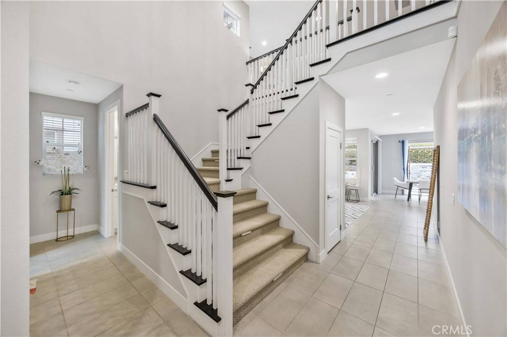 Lake Forest, CA 92610,2233 Arroyo Trabuco WAY