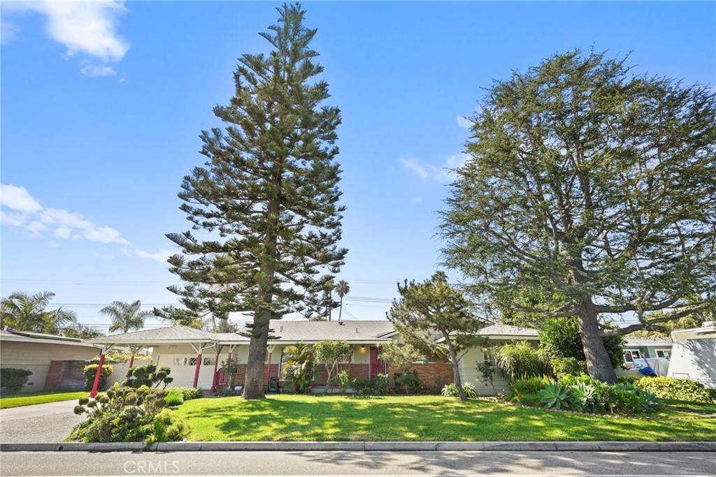 Garden Grove, CA 92841,9862 Royal Palm BLVD