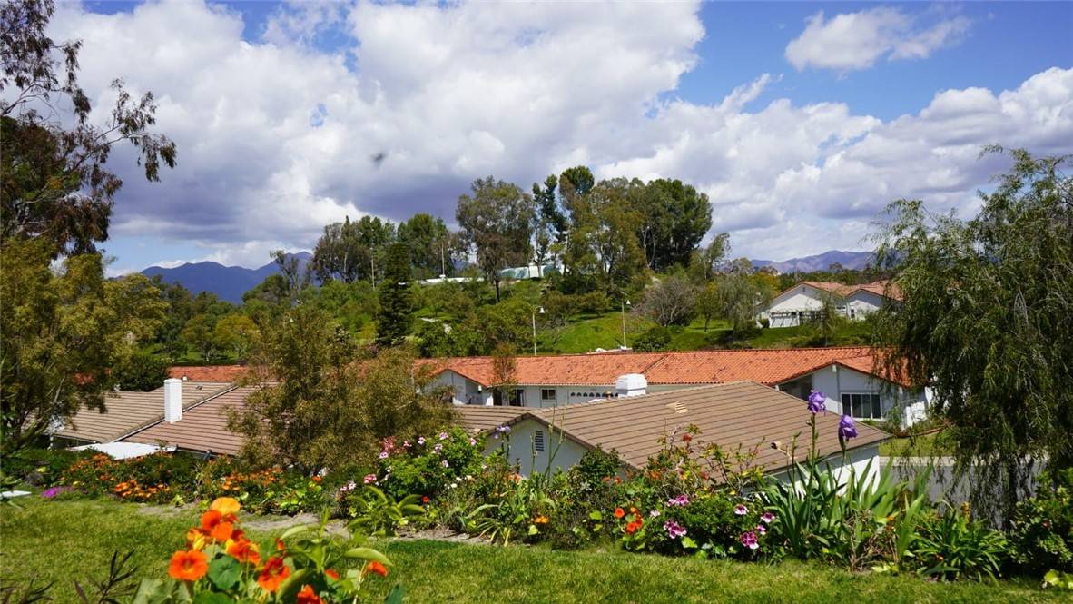 Mission Viejo, CA 92692,23722 Via Pellicer