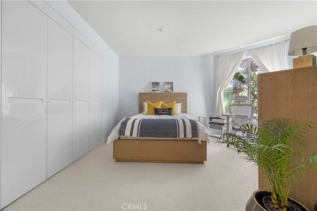 2233 Martin #212 Irvine, CA 92612