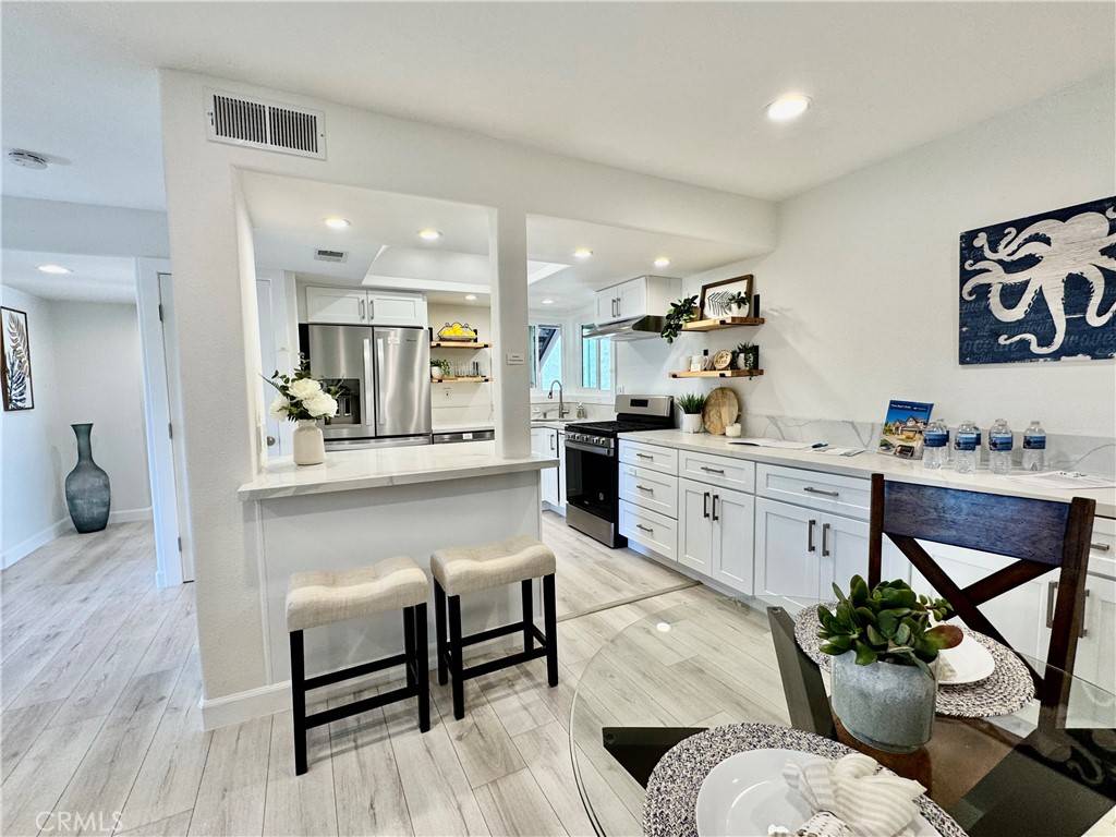Laguna Niguel, CA 92677,28181 Sorrento #97