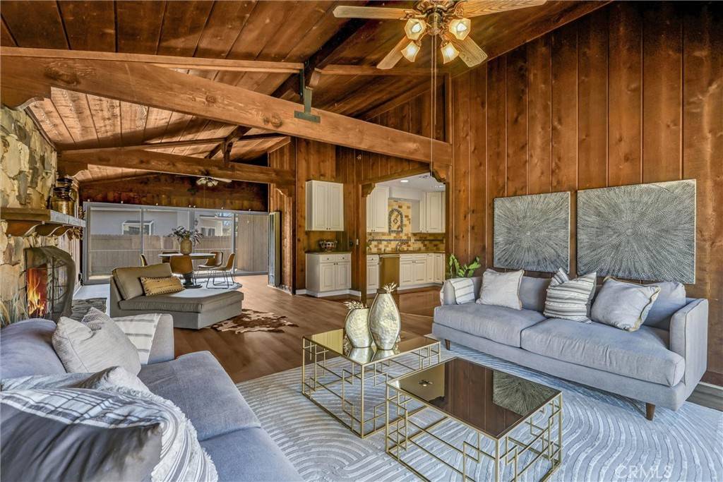 Westminster, CA 92683,6119 Comanche DR
