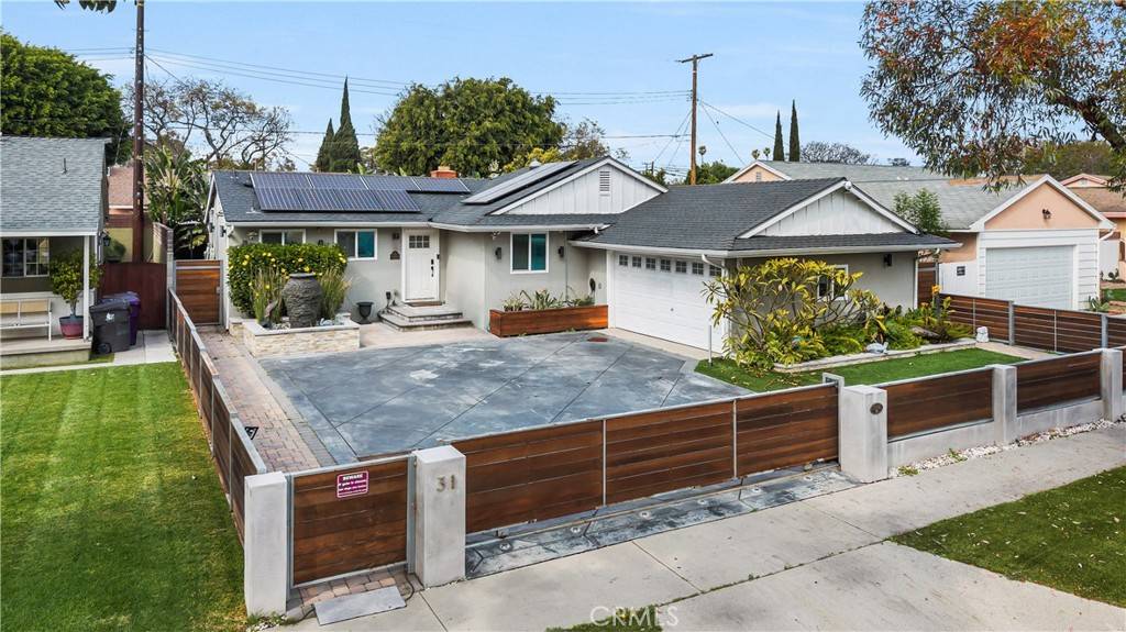 Long Beach, CA 90805,31 W Adams ST