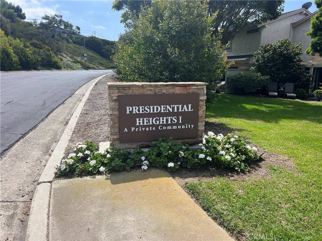 San Clemente, CA 92672,100 Avenida Baja