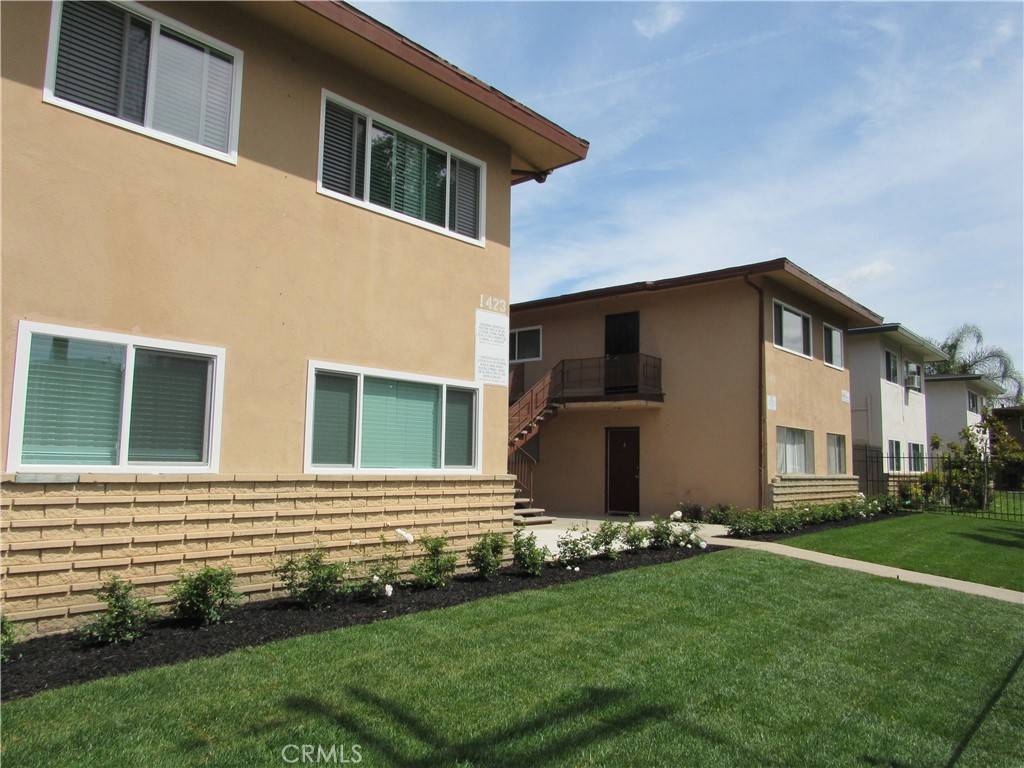 Santa Ana, CA 92704,1423 W Lingan LN