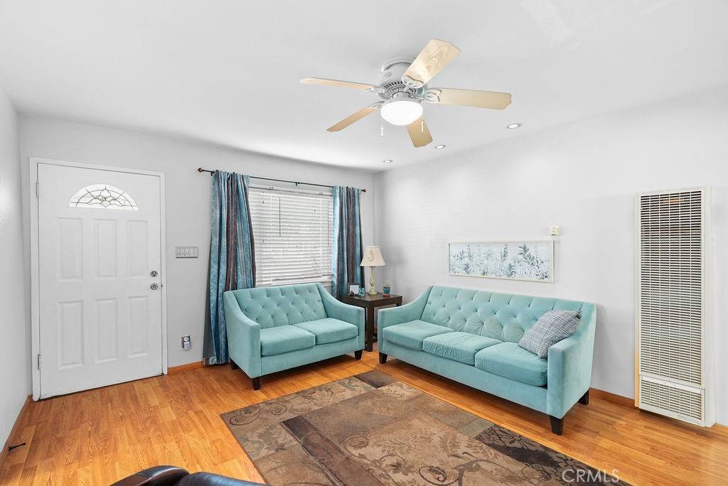 18437 Regina AVE Torrance, CA 90504