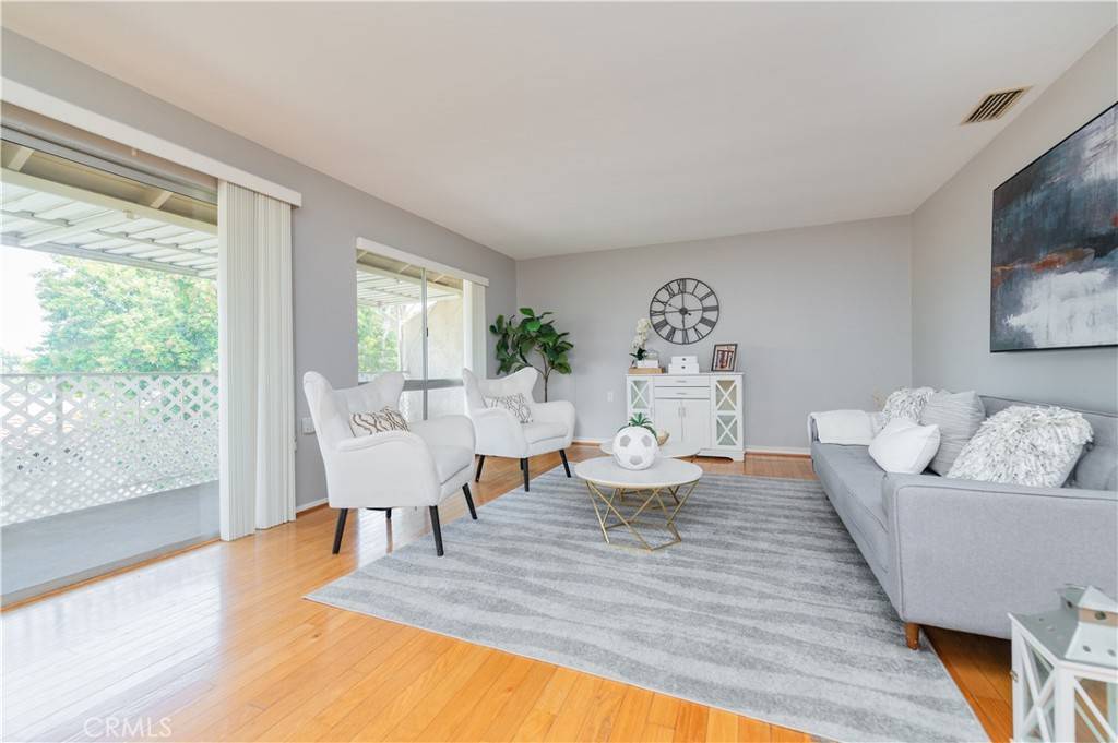 Laguna Woods, CA 92637,2269 Via Puerta #O