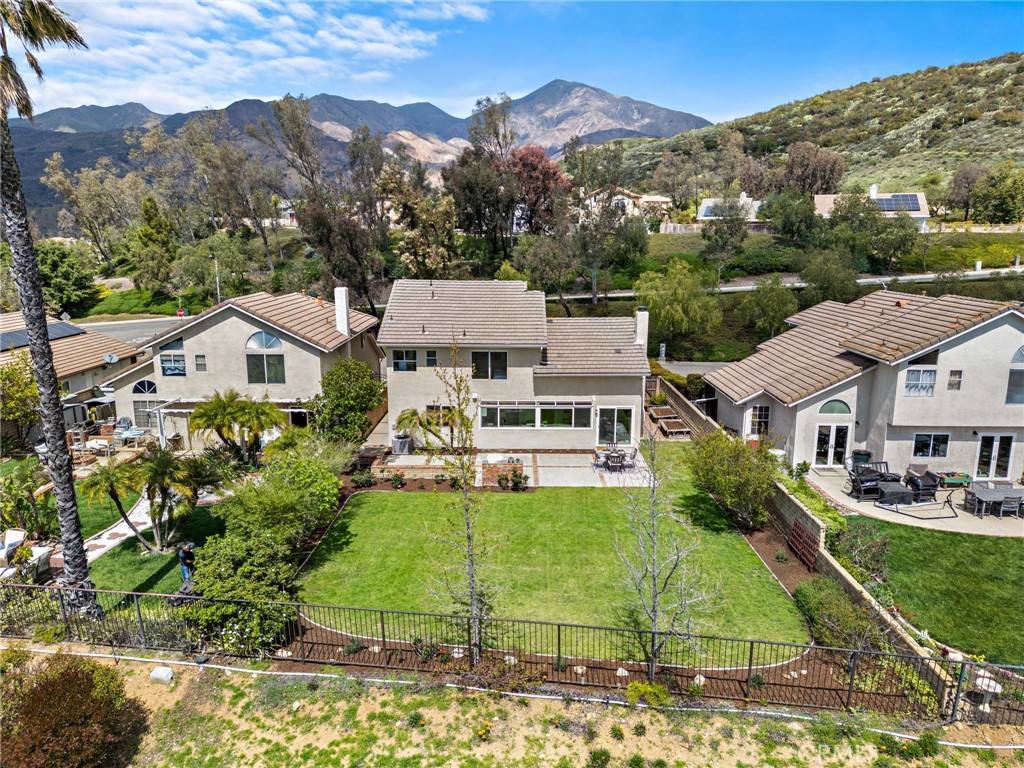 Rancho Santa Margarita, CA 92679,32742 Meadowpark LN