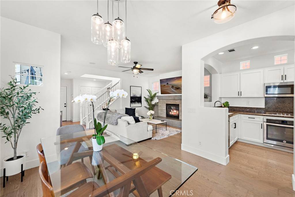 Ladera Ranch, CA 92694,4 Lindenwood Farm