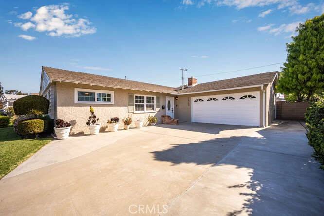 Westminster, CA 92683,16360 Woodruff ST