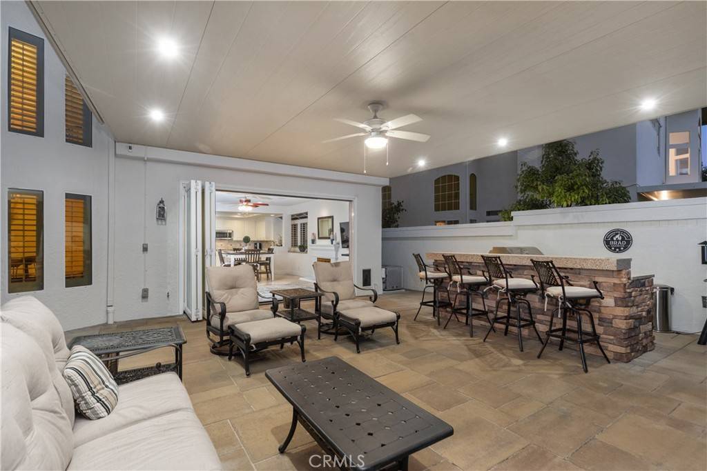 Rancho Santa Margarita, CA 92679,21421 Birdhollow DR