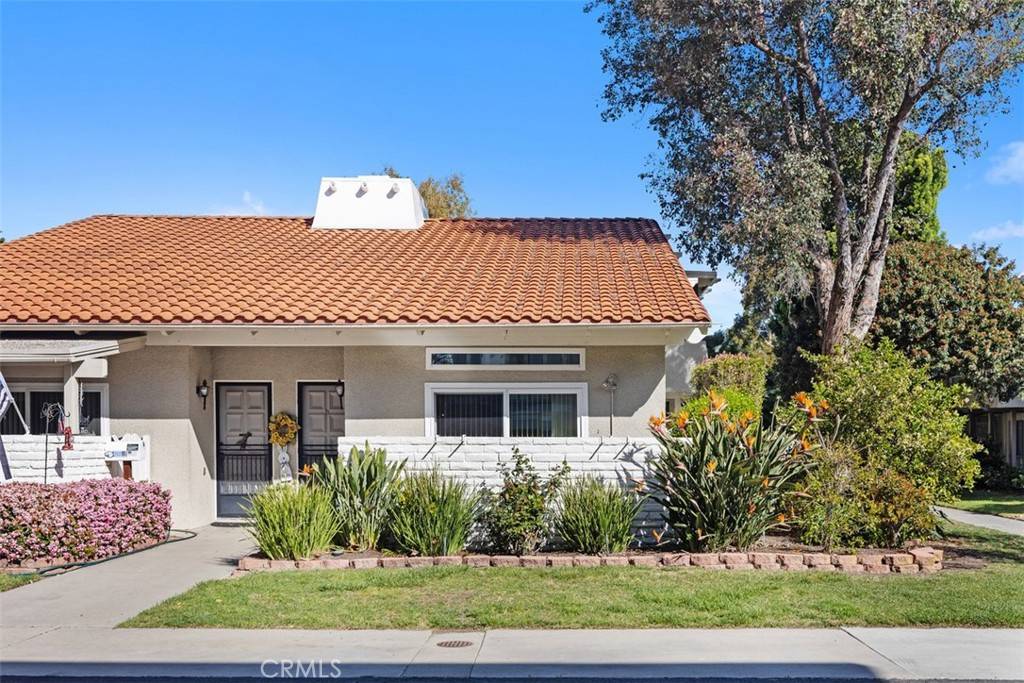 Laguna Woods, CA 92637,824 Via Alhambra #B
