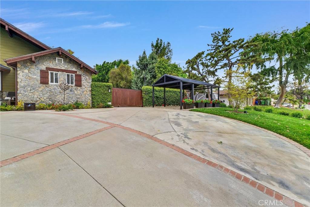 Covina, CA 91724,19903 E Rambling RD