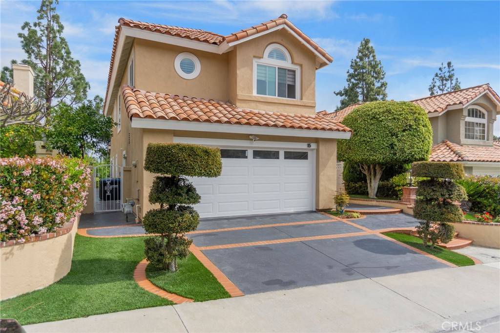 Laguna Hills, CA 92653,15 Tierra