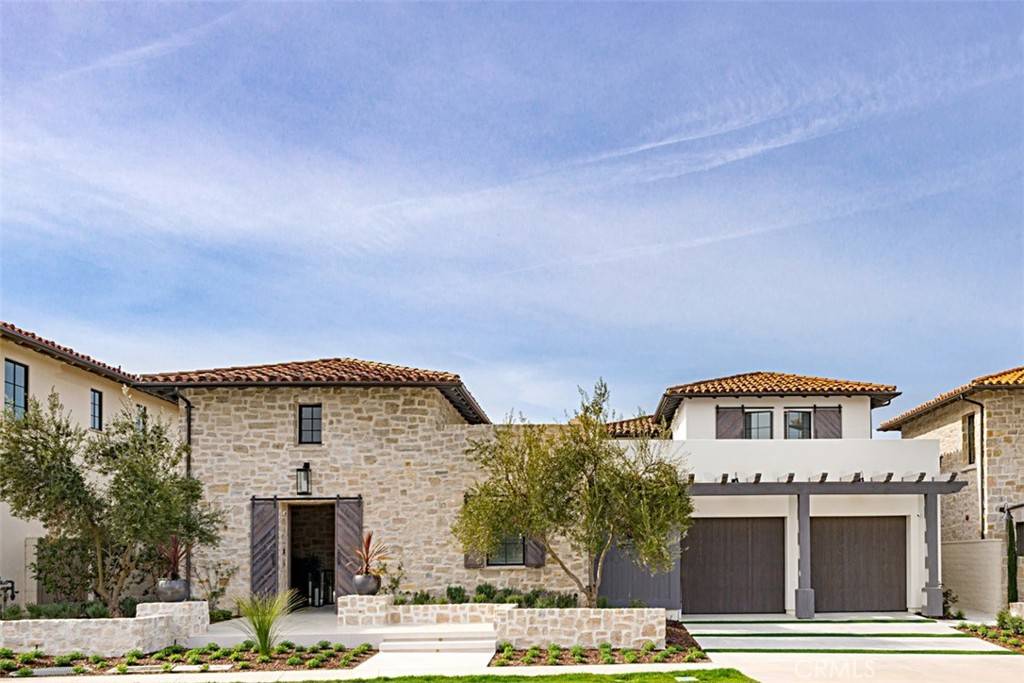 Newport Beach, CA 92657,12 Water Port