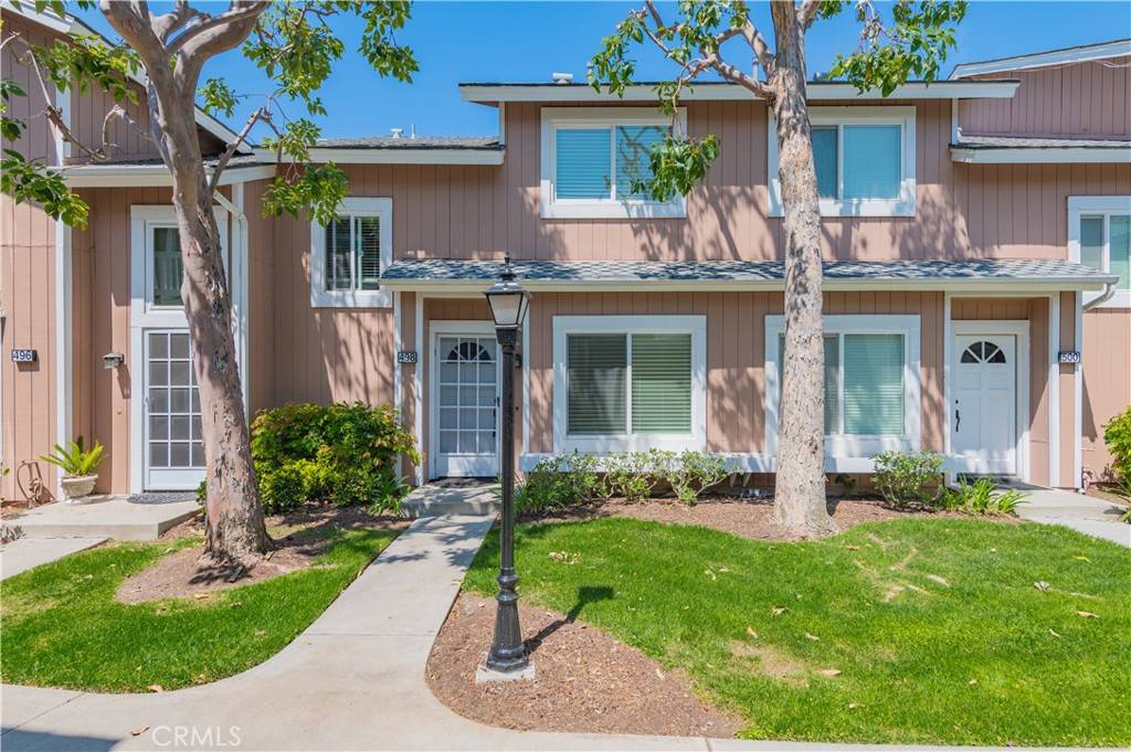 Irvine, CA 92620,498 Monroe #15