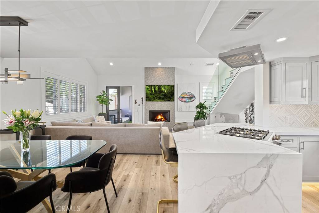 Corona Del Mar, CA 92625,703 1/2 Carnation