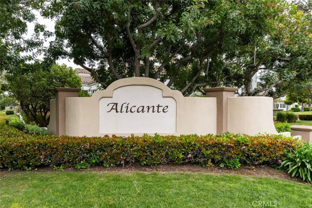 Rancho Santa Margarita, CA 92688,1 Calle Del Sur