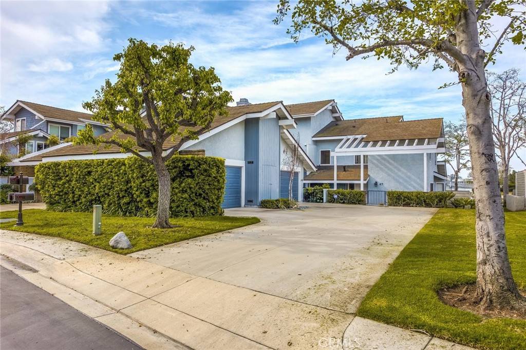 Irvine, CA 92604,45 Lakeview #51