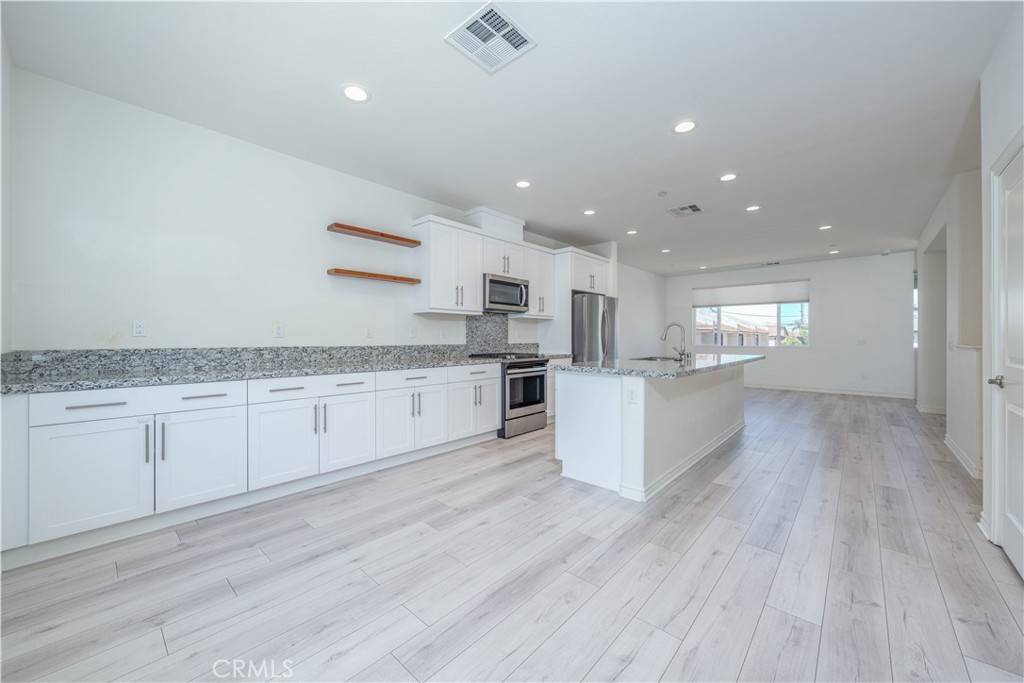 Duarte, CA 91010,1245 Oliva CT