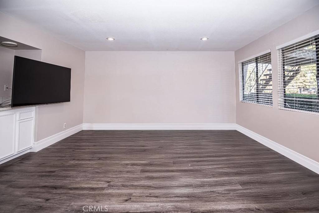Riverside, CA 92507,1000 Central AVE #19